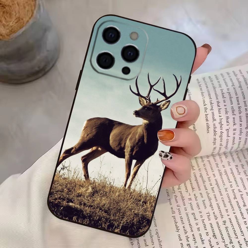 Иллюстрация Sika D-Deer Чехол для телефона для iPhone 17,16,15,14,13,12,11 Plus,Pro Max,XS,Мягкий силиконовый черный чехол