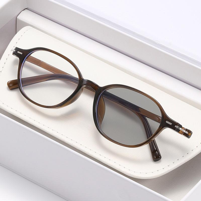 2026 Новые Ретро Овальные Очки с Защитой от Синего Света, Фотохромные, для Дальнозоркости, Унисекс, Ультралегкие Очки для Чтения от 0 до +4.0