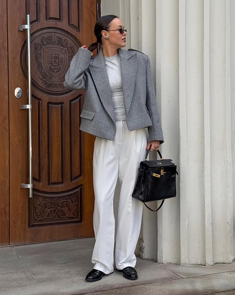 Европейский и американский осенне-зимний шерстяной костюм: Женское пальто кэжуал с широким лацканом класса люкс