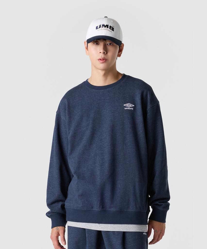 UMBRO Essentials Small Logo Sweatshirt Navy Ur123Cfs19 (Type B)