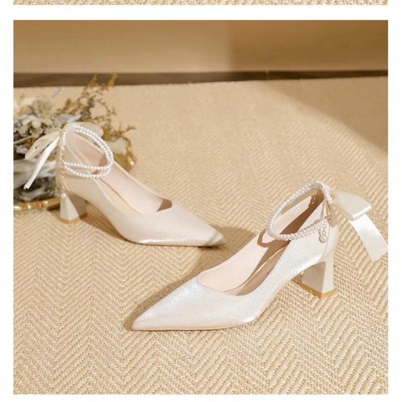 Мода 2024 года, лето, новая мода, однотонная жемчужная цепочка, галстук-бабочка, женская верхняя одежда, высокий каблук, заостренный носок, одинарные туфли