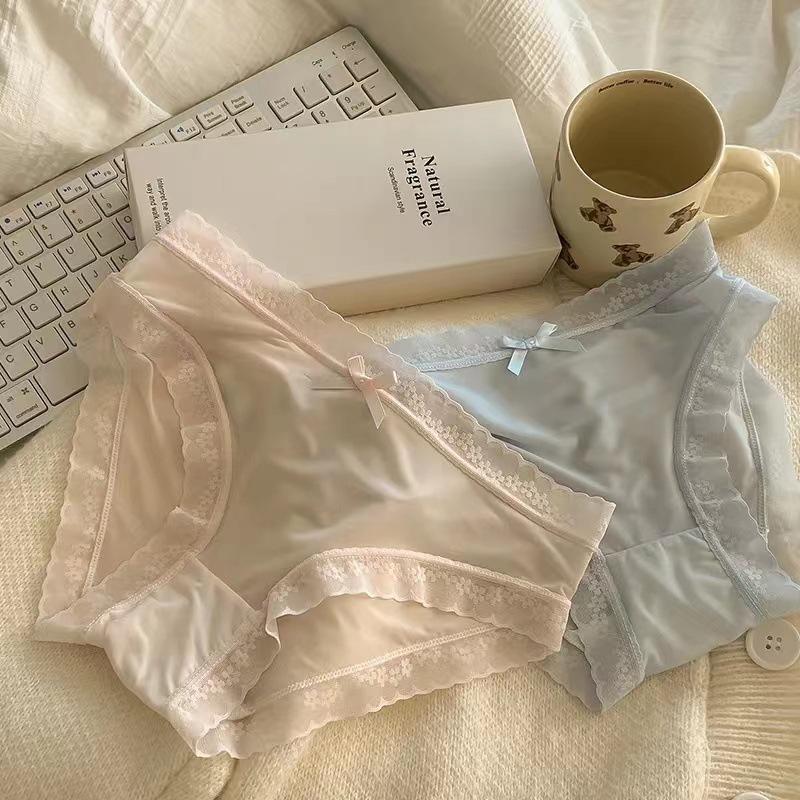 Spring and Summer Solid Color Ice Silk Underwear for Women Mid Waist Quick Drying Lace Underwear