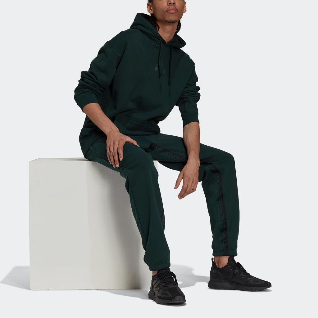 Adidas Originals R.Y.V. Logo Hoodie Solid Color Kangaroo Pocket Pullover Men Hoodies Green H11484