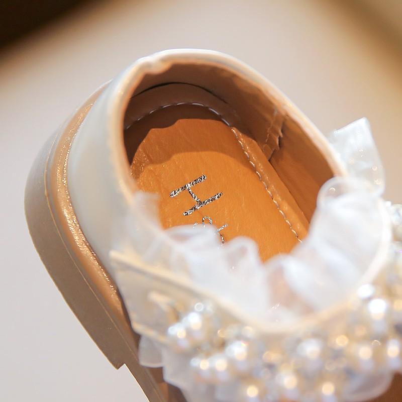 Весенне-осенние детские кожаные туфли для девочек, свадебные туфли на день рождения с жемчугом, одинарные туфли, детская обувь принцессы черного, бежевого цвета