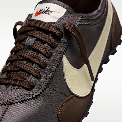 Women's Sneakers Nike Wmns Moon Shoe OG 'Baroque Brown'