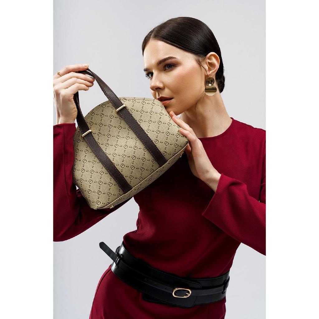 Women's Hand And Shoulder Bag With Patterned Inner Wallet