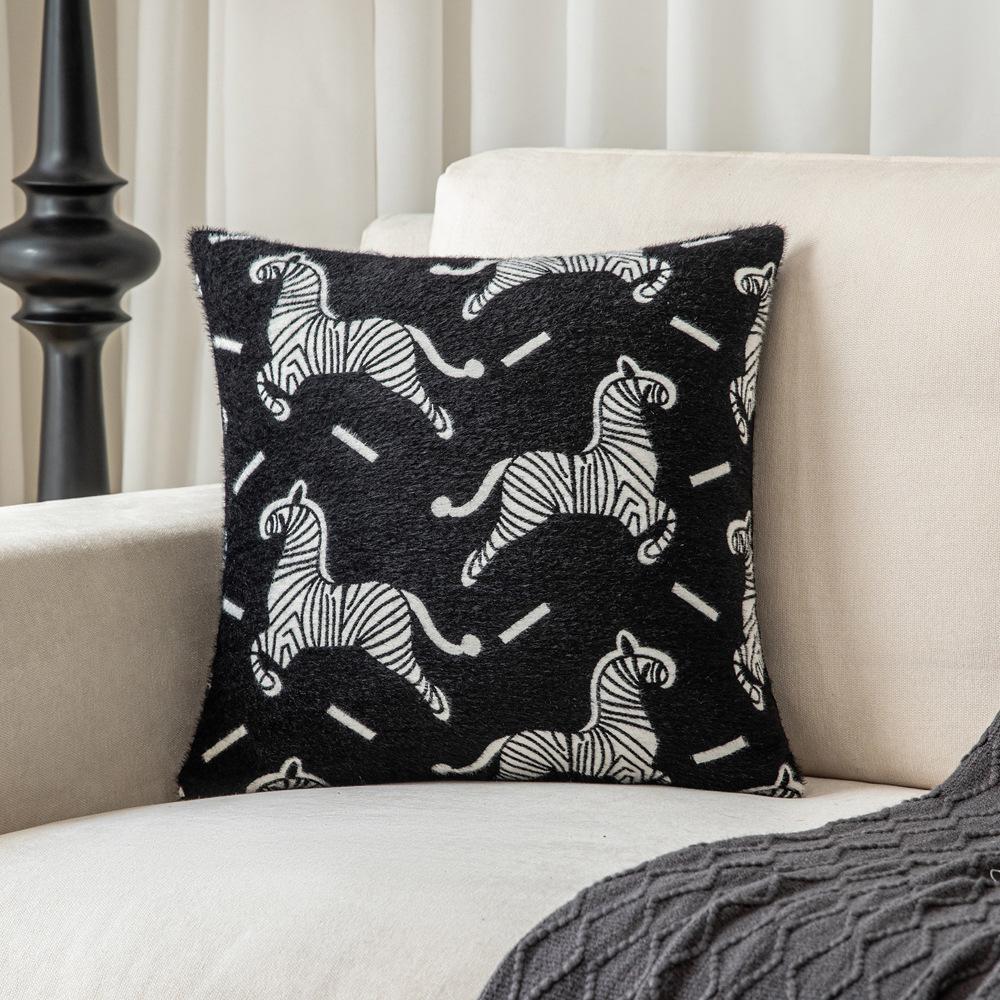 French Small Fragrant Pillow High-end Soft Living Room Sofa Light Luxury Pillow Cushion Square Pillow Cover Bedside Cushion