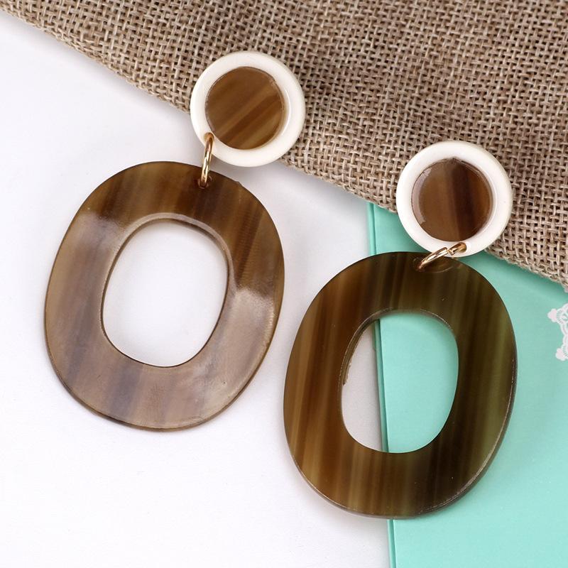 Серьги Suijue Jewelry Nna Same, версия с уксусной кислотой, полупрозрачные, коричневые, с неровной текстурой