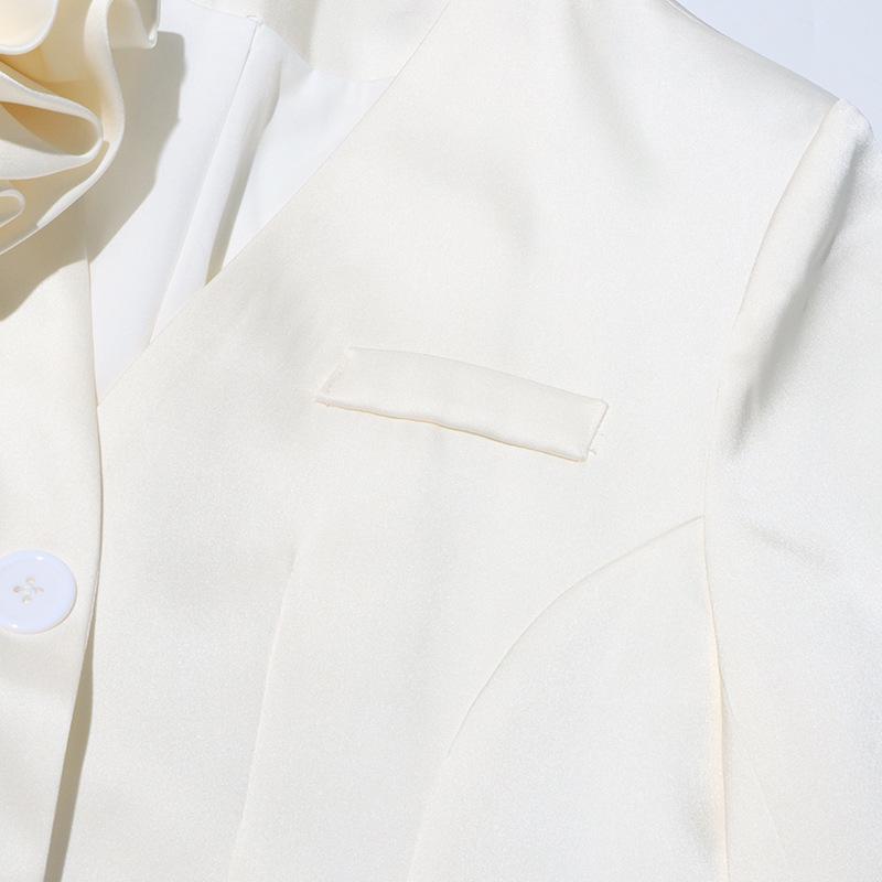 Весна 2025 Элегантная европейская и американская ветровка с V-образным вырезом и цветочным принтом