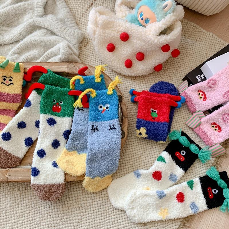 Three-dimensional coral fleece sleeping socks winter warm medium tube floor socks embroidery funny clown half fleece Christmas socks