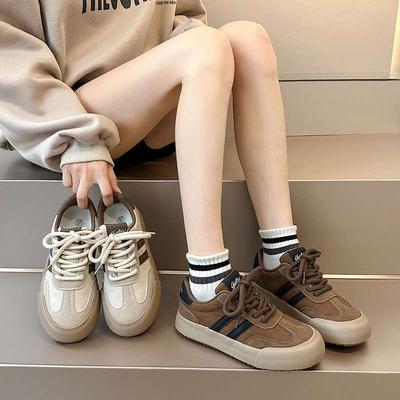 Женские осенние новые ретро универсальные кроссовки на толстой подошве, легкие и дышащие, нишевые спортивные и повседневные кеды для увеличения роста