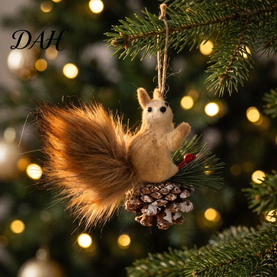 Soft Fabric Animal Pendant Christmas Squirrel Ornaments for Tree, Cute Felt Plush Woodland with Pine Xmas Garland Decorative Accents Cone, Hanging