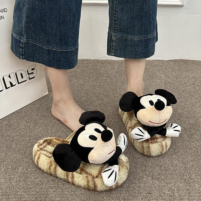Мультяшные объемные тапочки Микки, женские, 2025, новые осенне-зимние, для улицы, теплые хлопковые тапочки с полузакрытым носком