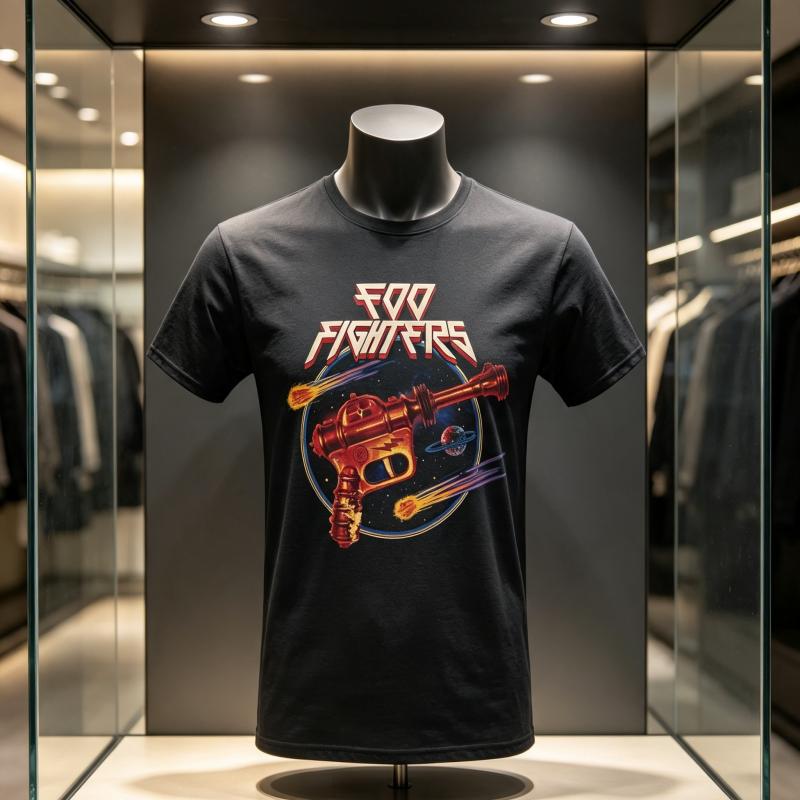 2026 Hot Selling Comfortable and Casual Foo Fighters Retro FF Logo and Star Printed Tshirt Cotton Neutral Rock Fan Tshirt
