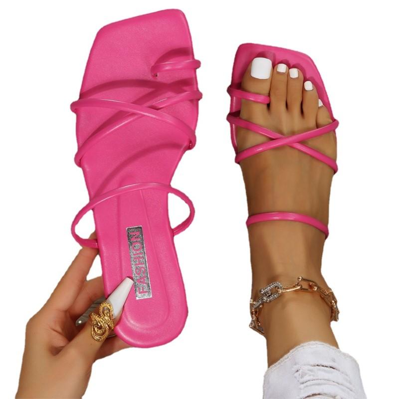 Summer Sandals Women Outside Wear New Women's Flat Slippers Flat Flip-flops Simple Flip-flops P712