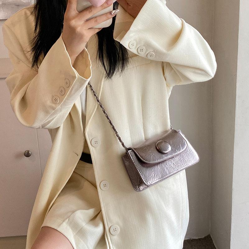 Fashionable Crossbody Small Square Bag Women's Bag New Summer Style Simple Shoulder Bag Popular Small Bag Women's Bag