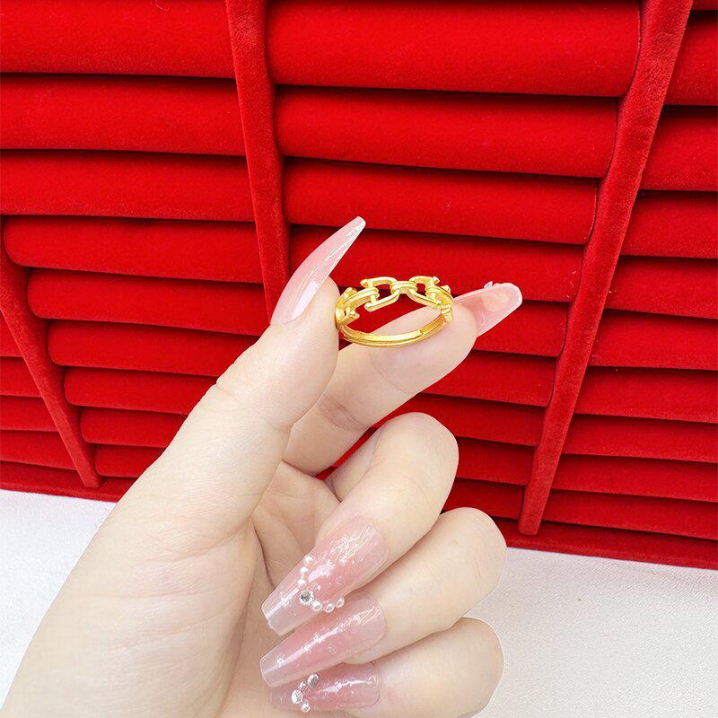 Изысканное открытое кольцо цвета песка и золота для женщин: Высококачественный нишевый дизайн, легкий роскошный стиль, стойкий цвет, имитация золота.