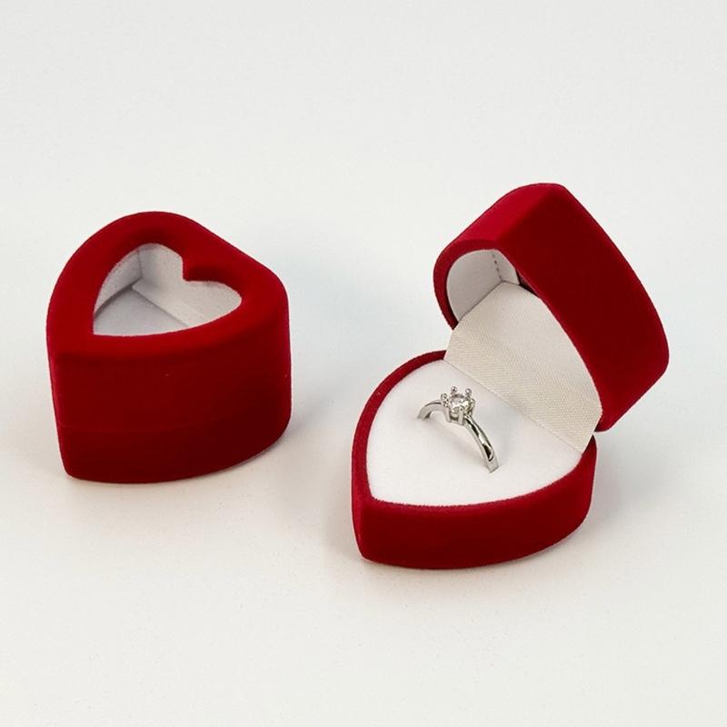 Fashionable Romance Flocking Heart Shaped Jewelry Presentation Case Convenient for Engagement Keepsakes Daily Use