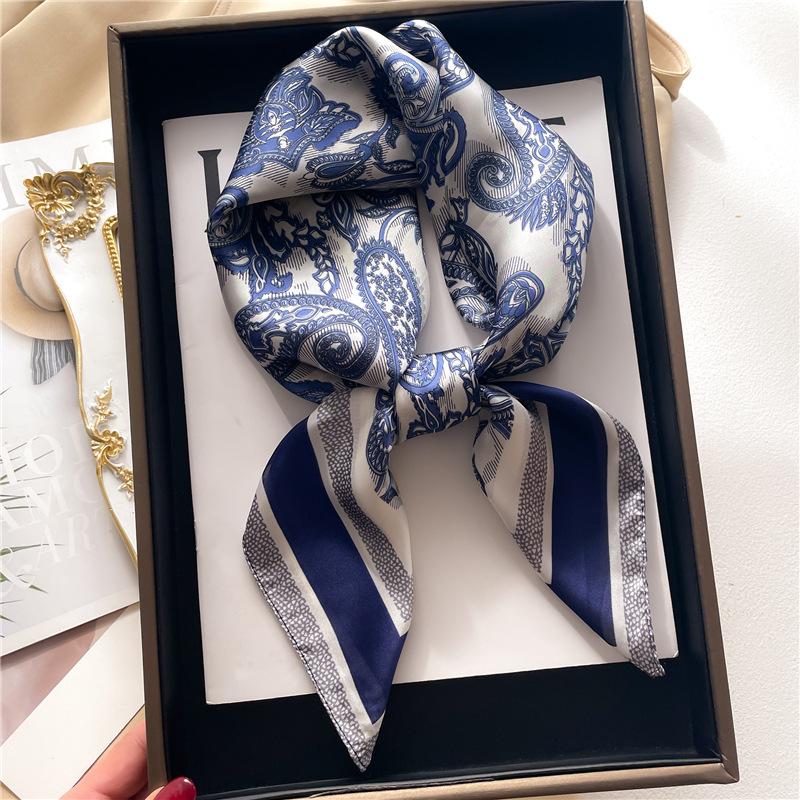70 * 70cm New Silk Small Square Scarf For Women'S Neck Protection Professional Scarf Versatile Hair Tie Headscarf Scarf