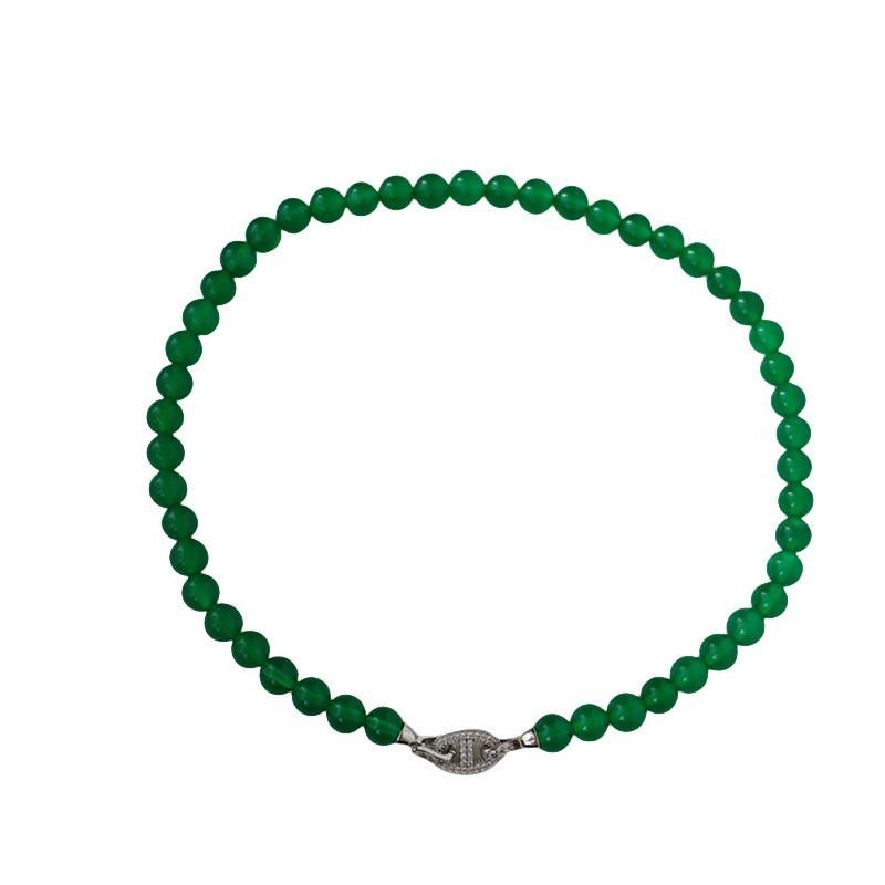 Real gold-plated, micro-paved cubic zirconia pig-nose clasp, green chalcedony bead necklace, a chic and stylish clavicle chain for everyday wear