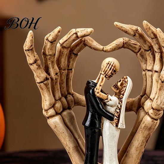 Gothic Themed Resin Collectible Skeleton Couple And Hand Ornament, with Rose Base, Durable Dark Romantic Halloween Decoration Skull Wedding Decor, for
