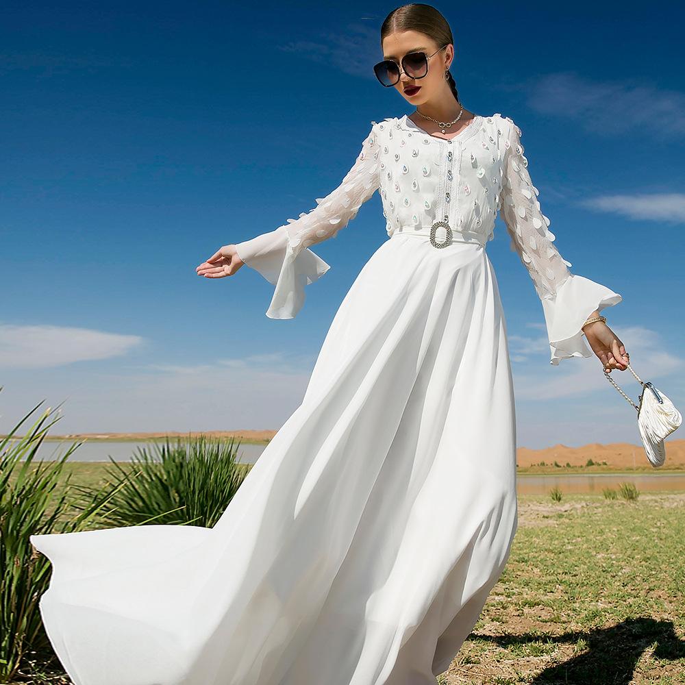 Ближневосточное мусульманское женское белое трехмерное вышитое красочными стразами тонкое свободное платье