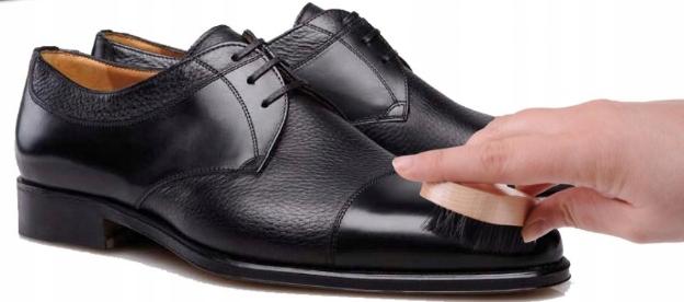 Black leather cream, shoe polish, wax