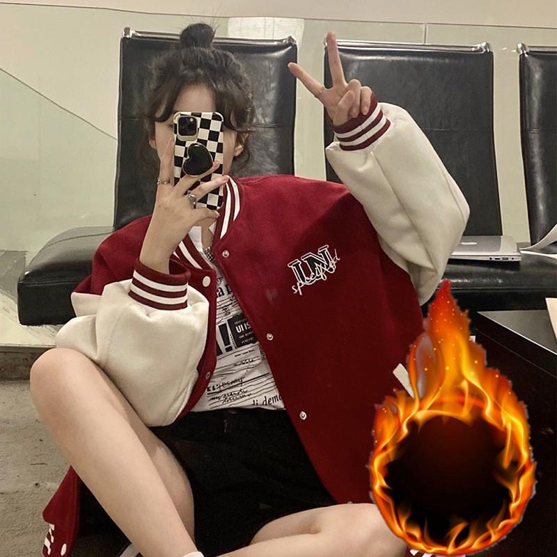 Женская зимняя модная корейская бейсбольная куртка из бархата с вышивкой