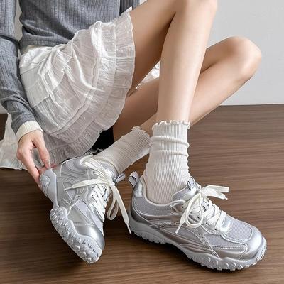 Женская обувь – Кроссовки