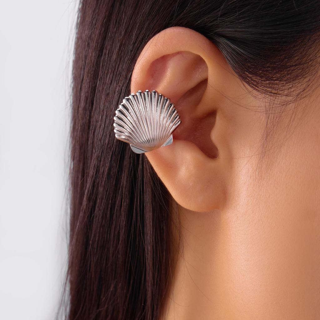 Серьги-каффы в виде морской звезды, клипсы для козелка уха для женщин, простые серьги-клипсы в виде ракушки с цветочным узором, для ушей без проколов, костяное кольцо, клипса для уха, подарок с цирконом для пляжного отдыха