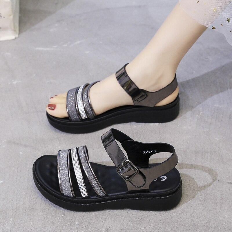 Большие размеры 36–41, новые летние женские туфли на плоской подошве с пряжкой, черные, серебристые туфли на плоском каблуке для женщин, повседневные сандалии на платформе для взрослых