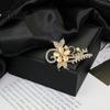 Decorative Brooch Pin Retro Style Leaf Floral Design Lapel