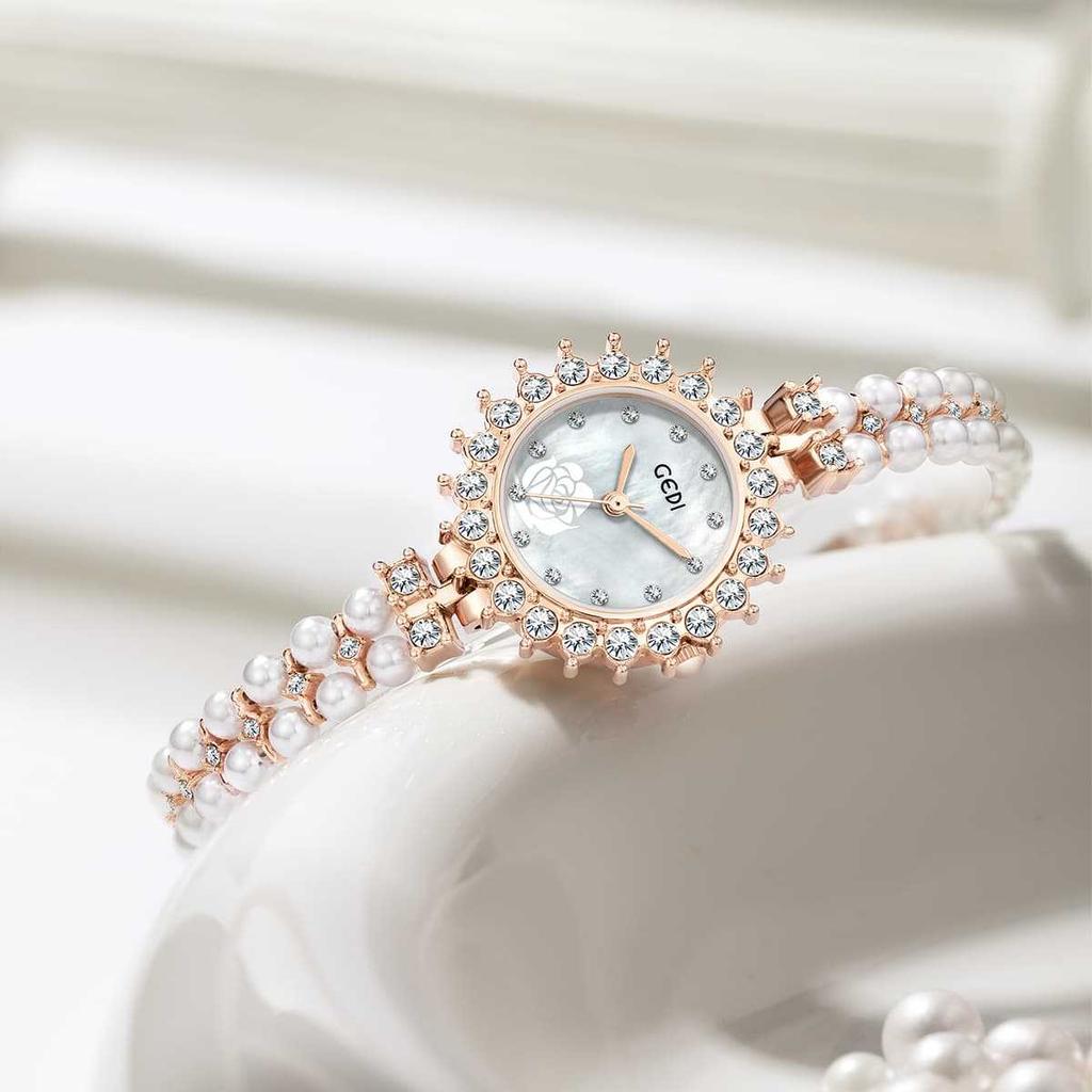 Light Luxury High-End Fritillary Surface Printed Women'S Watch, Small Exquisite Fashion Pearl Bracelet Watch
