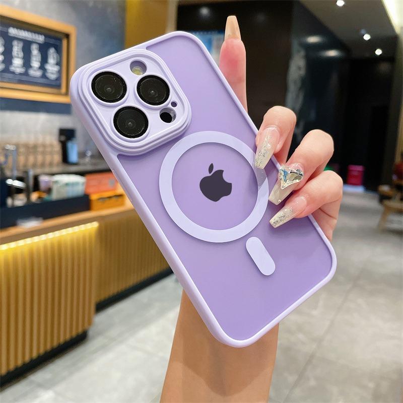 Магнитный Матовый Полупрозрачный Чехол для iPhone 17 Air 16 15 14 13 12 11 Pro Max Plus для Magsafe Беспроводной Зарядки Ударопрочный Чехол