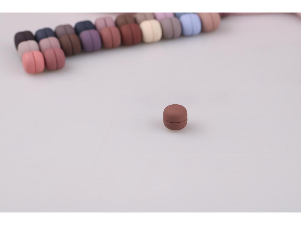 Магнитная брошь-зажим для шарфа «Макарон»: Не оставляющий следов, не повреждающий аксессуар для шали и головного платка.