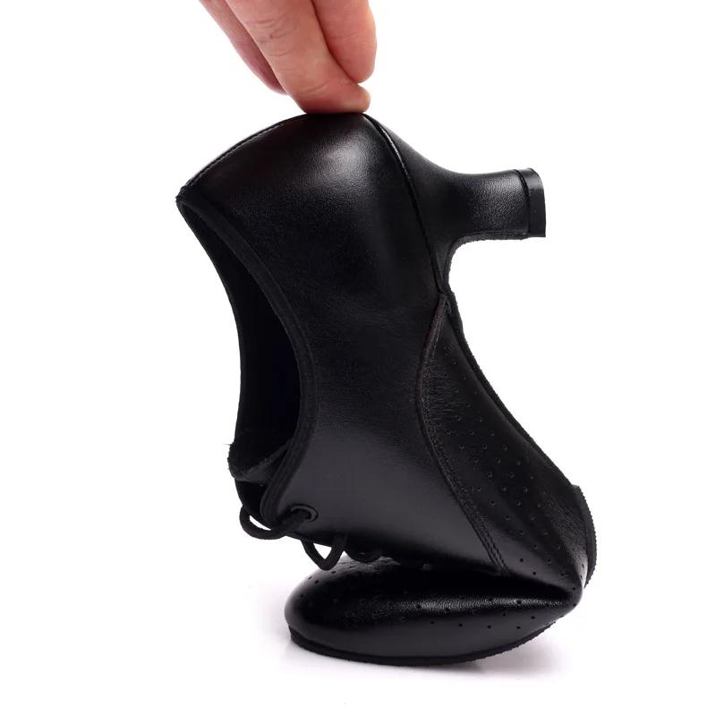  Women Genuine Leather Jazz Dance Shoes Latin Salsa Ballroom Shoes Soft Breath Woman Practice Dancing Shoes Ladies Sneaker