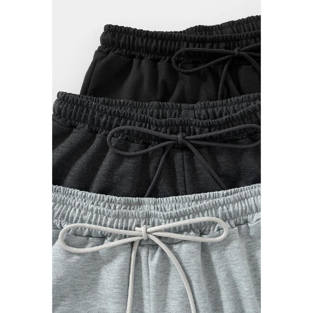 Черные дымчато-серые женские шорты из трех частей без принта