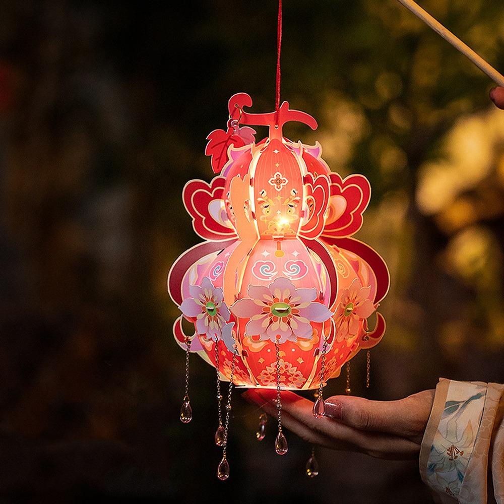 Chinese Style Portable Gourd Lantern PVC Handmade Handheld Gourd Lantern with Tassel Traditional Craft LED Lantern Kindergarten