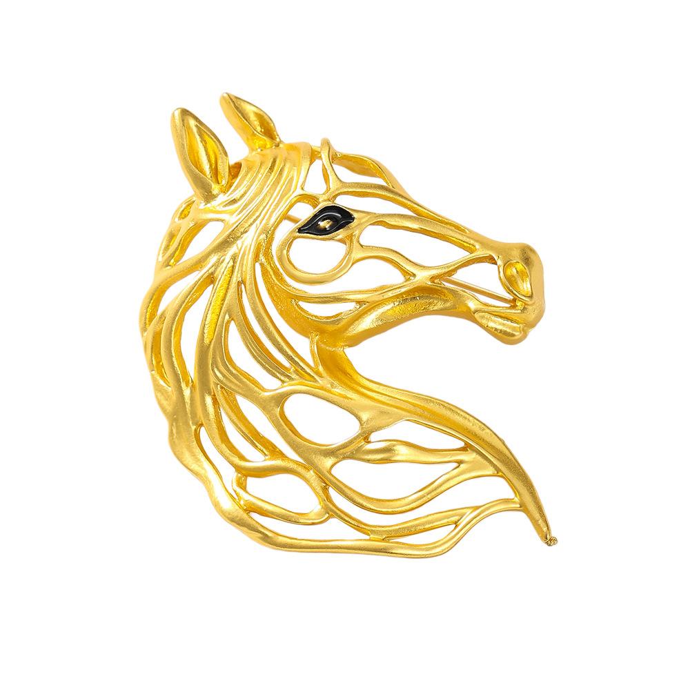 Year of the Horse brooch high-end sense light luxury niche high-end pin zodiac horse brooch jewelry men's blazer accessories