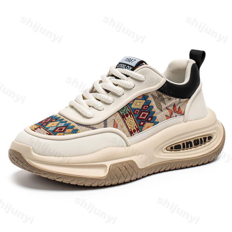 Мода 2025 Новая мужская повседневная обувь Весенняя сетчатая дышащая удобная универсальная обувь на толстой подошве Модный тренд Нескользящие массивные кроссовки