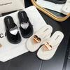 Thick-soled Flip-flops Women's Peach Heart Type New Outdoor Slippers Beach Shoes Girls Fashion Splint Shoes