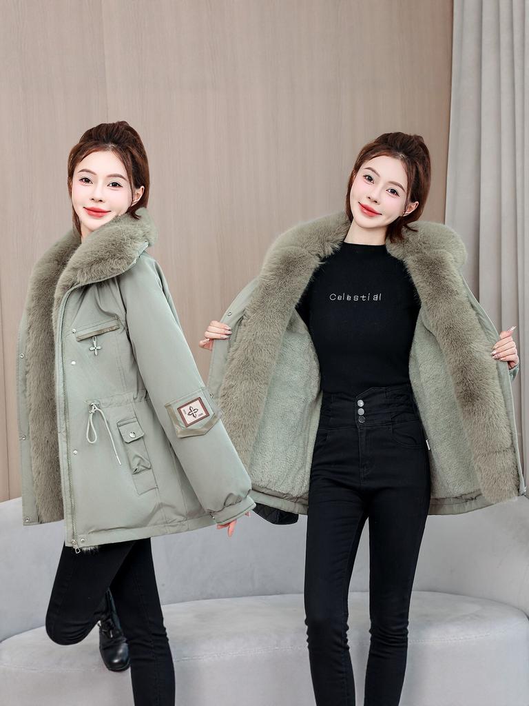 Supply big fur collar pie to overcome women's short waist multi-pocket winter thickened cotton-padded clothes women's clothing batch