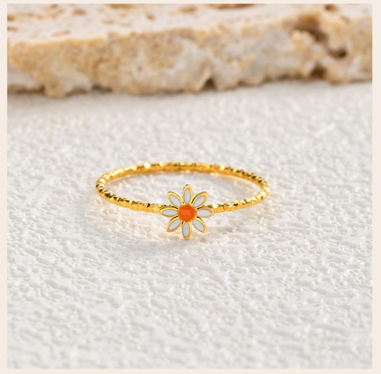 Daisy Flower Enamel Ring for Women, 316L Stainless Steel Faceted Band, Handmade 3D Design Waterproof Boho Jewelry