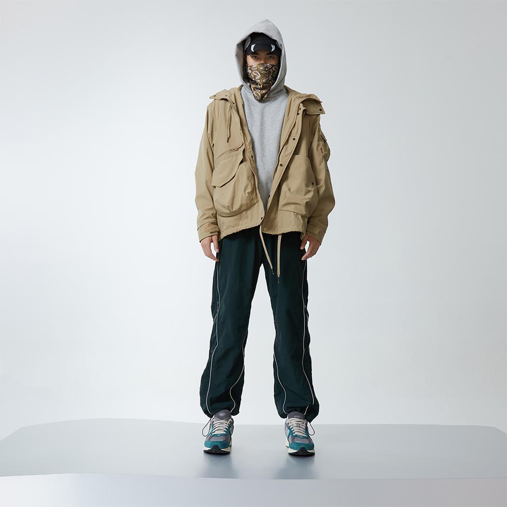 Кроссовки унисекс New Balance 2002R New Spruce Magnet, зеленые
