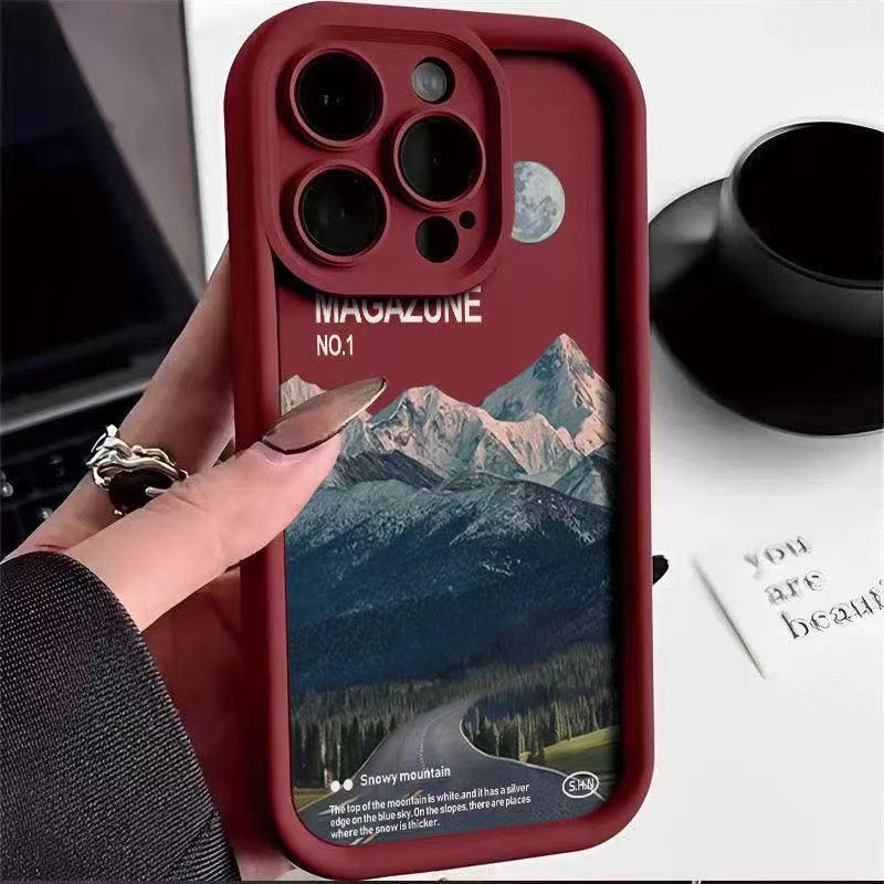 Чехол для iPhone «Живописная дорога в заснеженных горах» для 13/14/15Pro/16ProMax/17