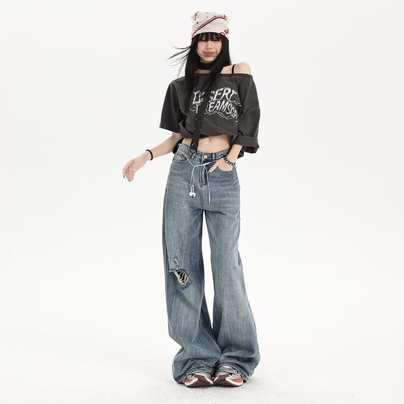 Ripped and slightly pulled jeans, women's autumn and winter new straight tube loose high waist and thin, no leg horn pants