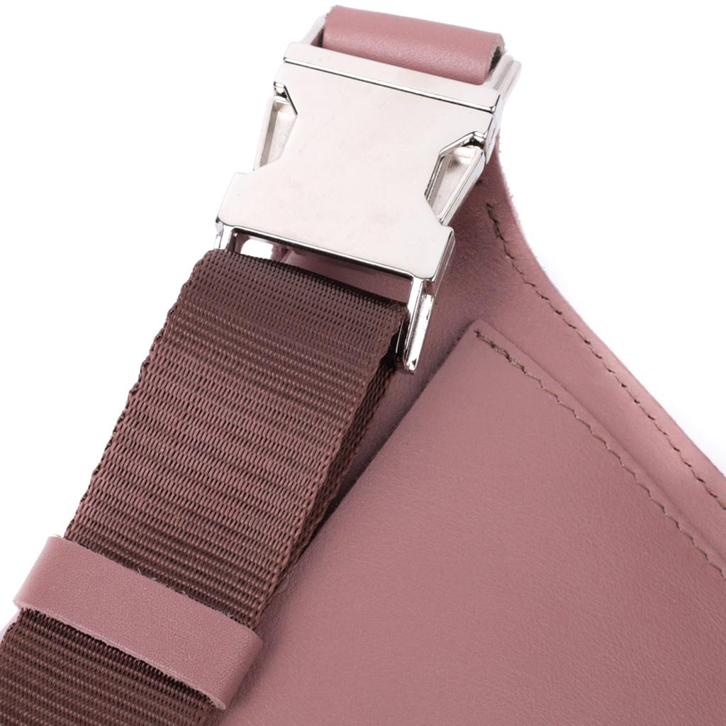 Interesting Banana Bag for Women Made of Genuine Leather GRANDE PELLE Bag 22816 Beige