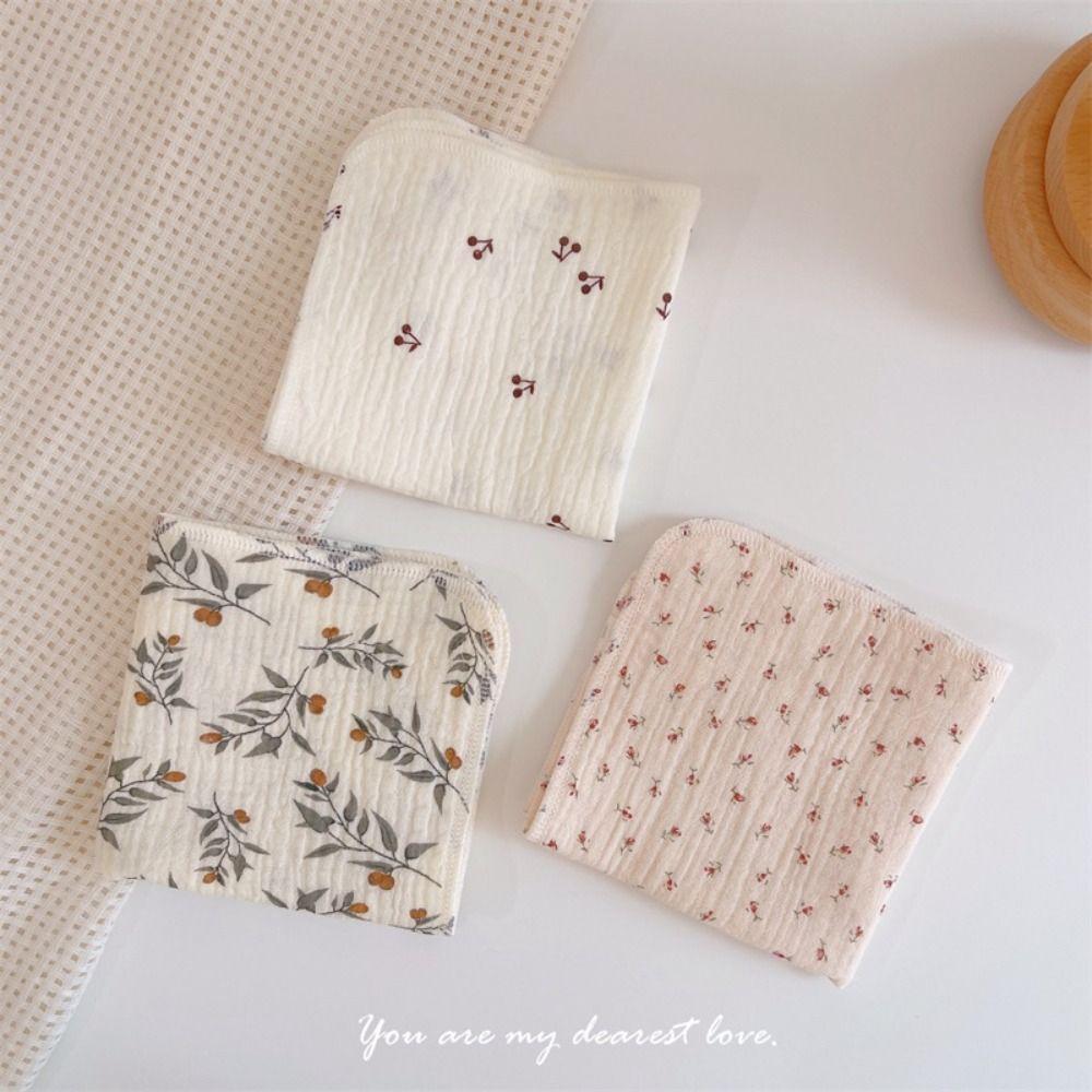 Мягкое полотенце для слюны с цветочным принтом, квадратный детский впитывающий носовой платок, милое детское полотенце для лица