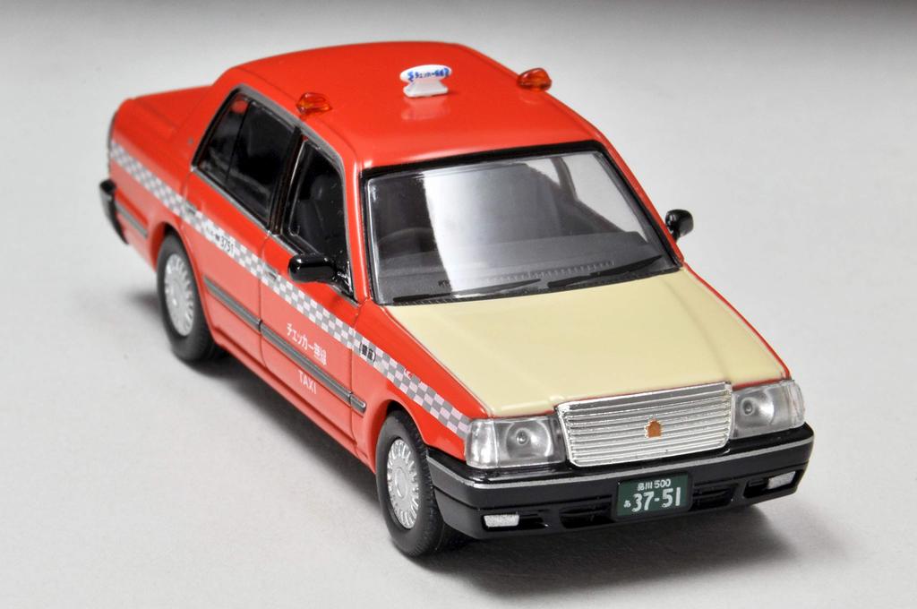 Tomytec Tomica Limited Vintage Neo Масштаб Toyota Crown Sedan Такси Checker Cab 1/64 LV-N219b (Готовый продукт)