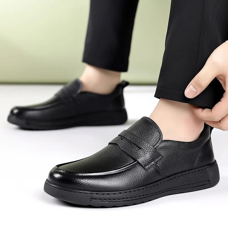 Fashion Men Breathable Genuine Leather Brand Loafers Casual Comfortable Soft Sole Leather Shoes Men's Driving Shoes Male Business Shoes